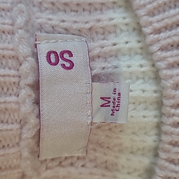 Lovely Spring Sweater 💜 💕 💖 - Picture 2 of 3